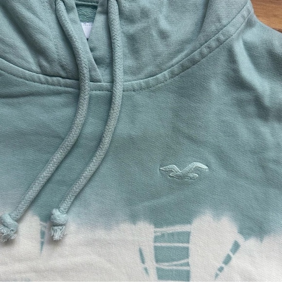 Hollister Stripe Hoodie - Picture 2 of 9